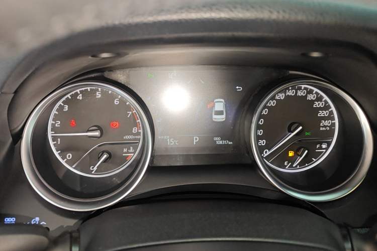 Used Toyota Camry 2018 2.5G Luxury Edition Instrument Cluster