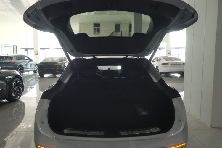 Used Zeekr 007GT 2025 Rear-Drive Intelligent Driving Version 75 kWh Trunk