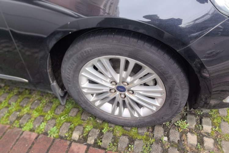 Used Ford Taurus 2015 EcoBoost 245 Fashion Edition