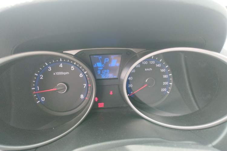 Used Hyundai ix35 2013 2.0L Automatic Two-Wheel Drive Smart GLS China IV Standard
