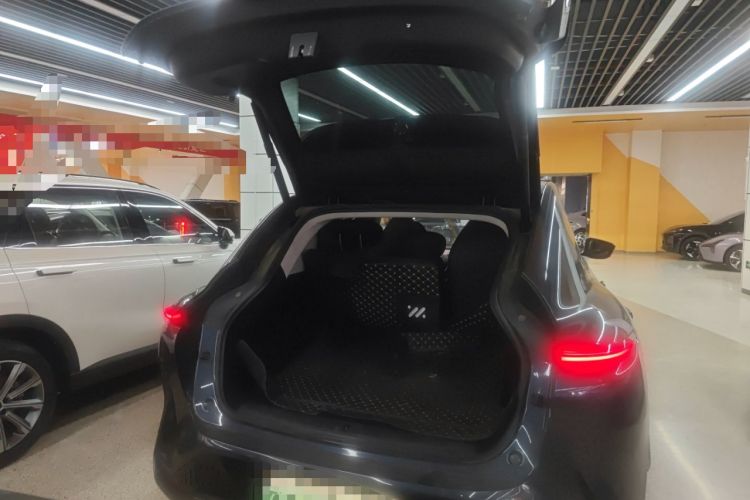 Used IM LS7 2023 100kWh Lux Rear-Drive Version Trunk