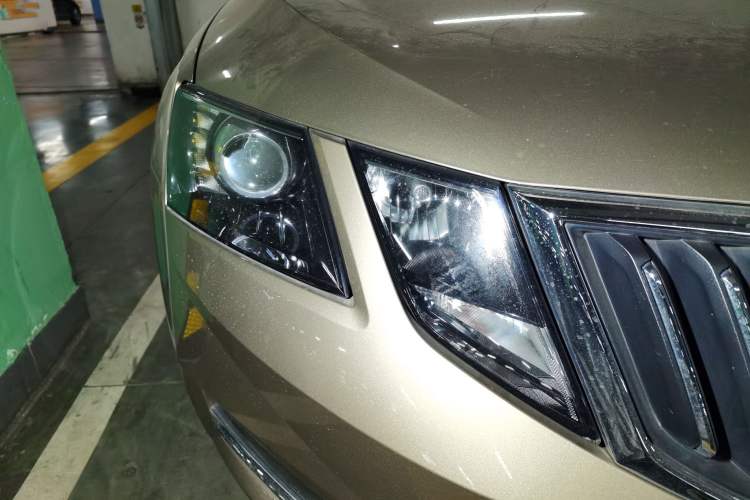 Used Skoda Octavia 2018 1.6L Automatic Luxury Edition
