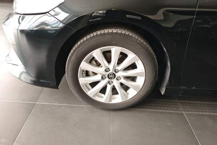 Used Toyota Camry 2019 Revised Version 2.0G Luxury Edition