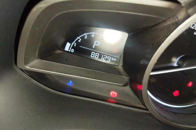 Used Mazda CX-4 2020 2.0L Automatic Two-Wheel Drive Blue Sky Luxury Edition Odometer Close Up