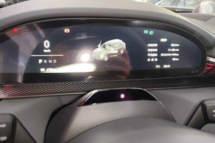 Used Zeekr 7X 2025 100 kWh Long-Range Rear-Wheel Drive with Intelligent Driving Features