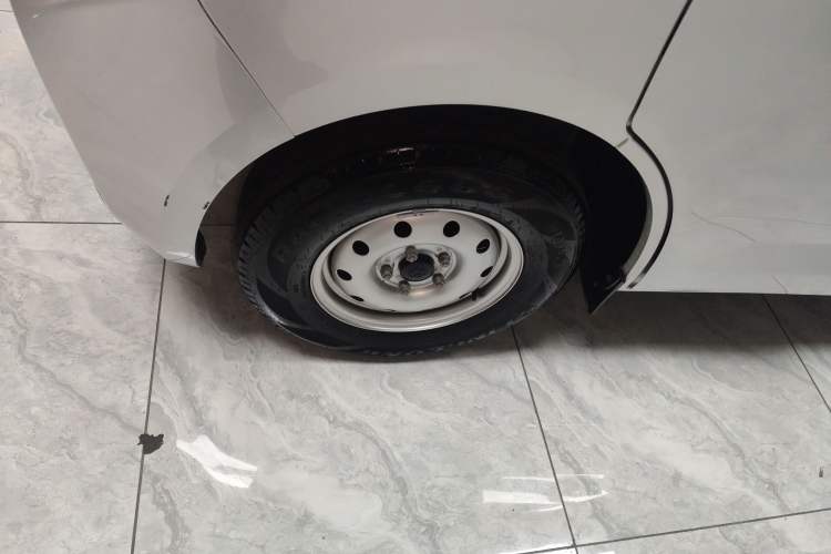 Used Chana Ruixing M60 2023 1.5L GDI Comfort-Class Passenger Vehicle 6/7 Seats
