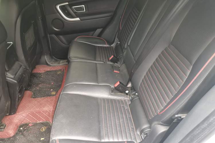 Used Land Rover Discovery Sport 2019 240 PS SE Dynamic Version China VI Standard Left Rear Seat