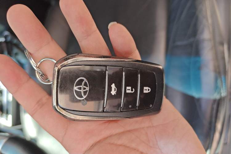 Used Toyota Prado 2016 3.5L Automatic TX-L