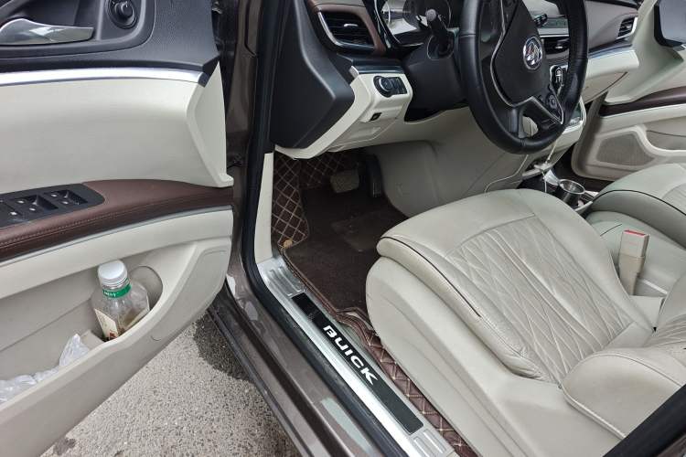 Used Buick GL8 2022 Land Business Class 652T Luxury Model