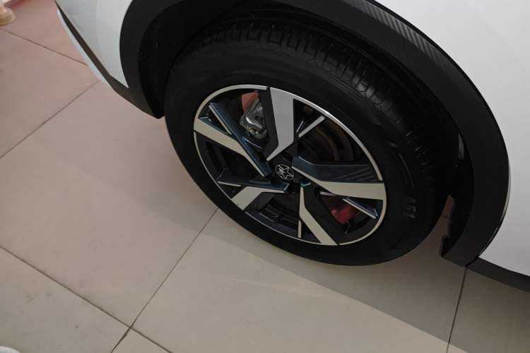 Used Venucia V DD-i 2025 Orca 150km Joyful Journey Edition