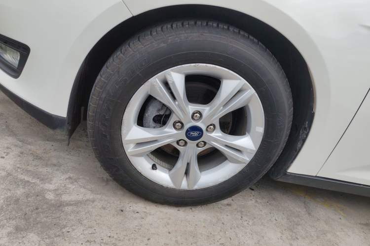 Used Ford Focus 2015 Sedan 1.6L Automatic Comfort Model