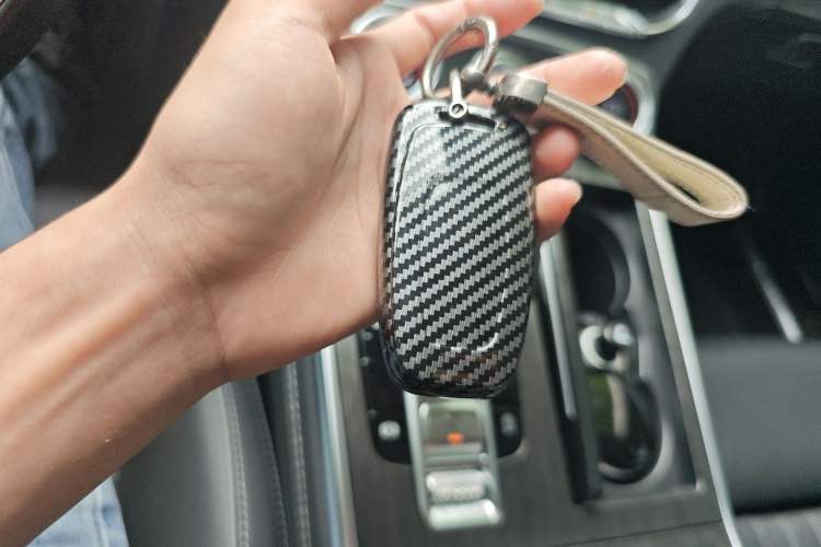 Used Hongqi H9 2022 2.0T Smart Connect Flagship Edition Vehicle Key