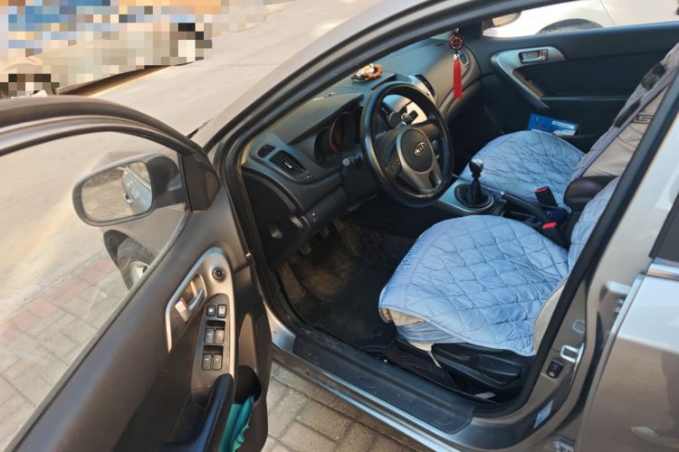 Used Kia Forte 2011 1.6L MT GLS