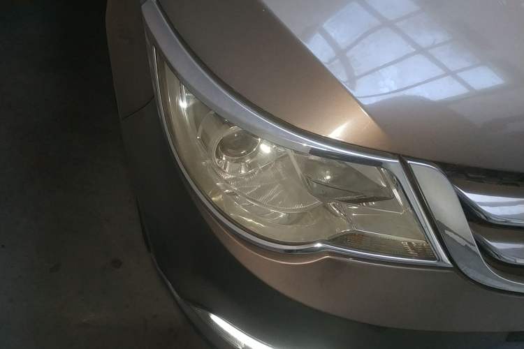 Used Baojun 730 2014 1.5L Manual Luxury Navigation ESP Version 7 Seats