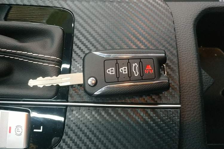 Used Venucia D60 2023 PLUS 1.6L XE CVT Trendy Edition
