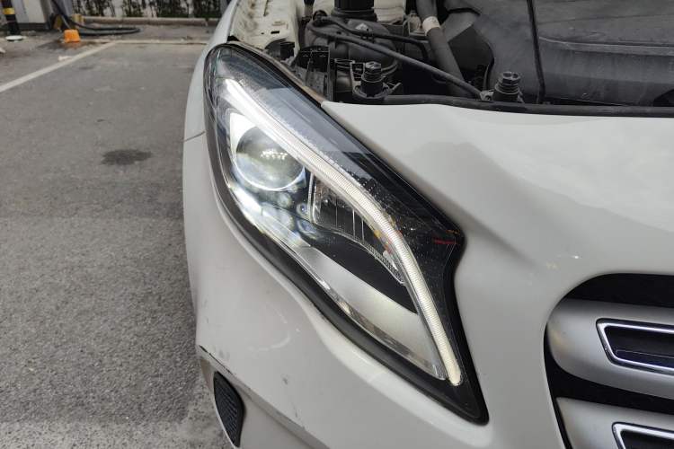 Used Mercedes-Benz GLA 2017 GLA 200 Fashion Model
