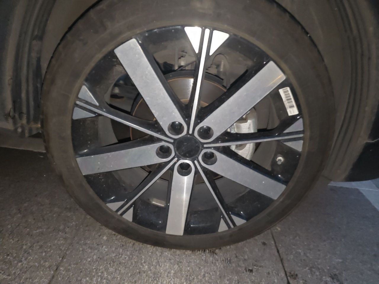 Geely Auto icon 2023 1.5TD Star Player — снимка 5