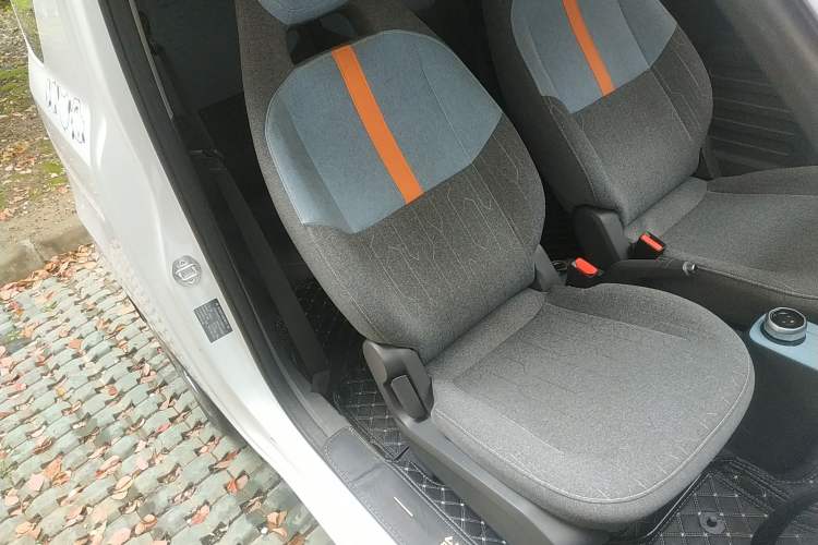 Used Geely Galaxy Panda 2023 Panda Mini 200km Endurance Bear
