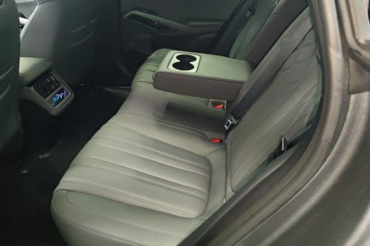 Used BYD Song L EV 2025 Intelligent Driving Version 662 km LiDAR Excellence Edition Left Rear Seat