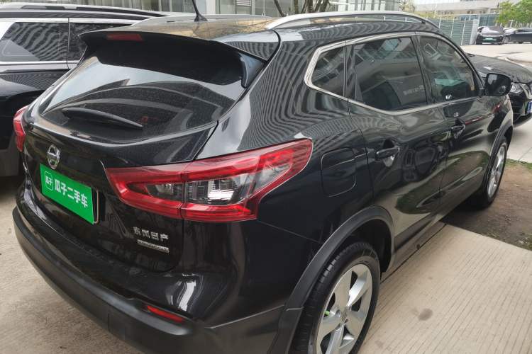 Used Nissan Qashqai 2019 2.0L CVT Smart Enjoyment Version Rear Right 45 Deg