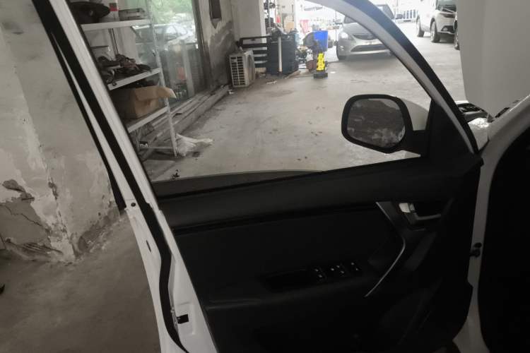 Used Chery Tiggo 3 2016 1.6L CVT ZhiShang Edition