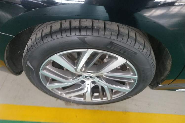 Used Mercedes-Benz E-Class 2025 E 300 L Stylish Model