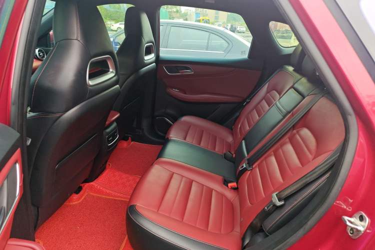 Used MG HS 2019 20T Automatic Two-Wheel Drive Trophy Super Sport Version China VI Standard Left Rear Seat