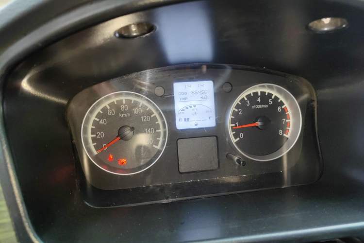 Used Jinbei Hiace X30 2020 1.5L Van Super-Enjoyment Model China VI Standard SWC15M