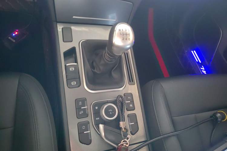 Used Haval H6 Coupe 2016 Blue Label 1.5T Manual Two-Wheel Drive Elite Model
