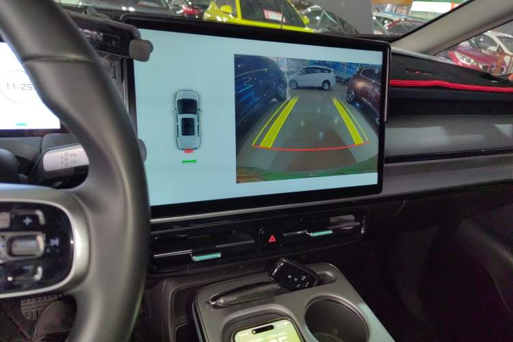 Used AION Y 2024 Younger