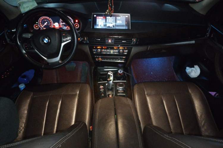 Used BMW X5 2018 xDrive28i
