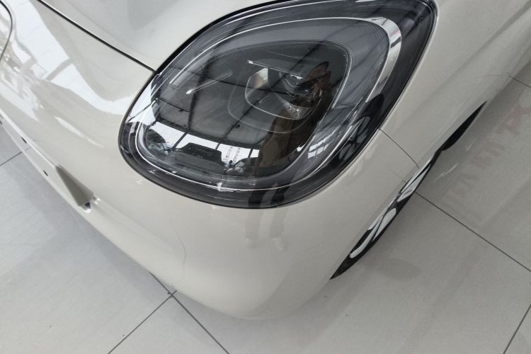 Used Wuling Hongguang MINIEV 2025 Four-Door Version Advanced Edition Left Front Headlight