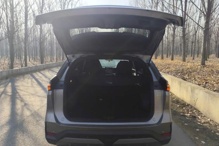 Used Geely Galaxy L7 2024 1.5T 115 km PLUS Dragon Edition