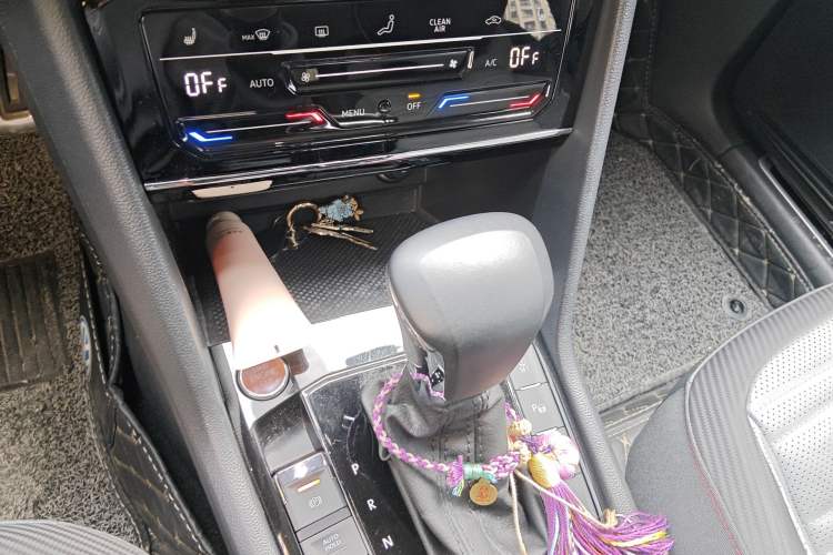 Used Volkswagen Tiguan X 2021 330TSI Two-Wheel-Drive Flagship Edition Gear Lever