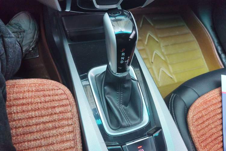 Used Luxgen U6 SUV 2014 1.8T Fashion Edition