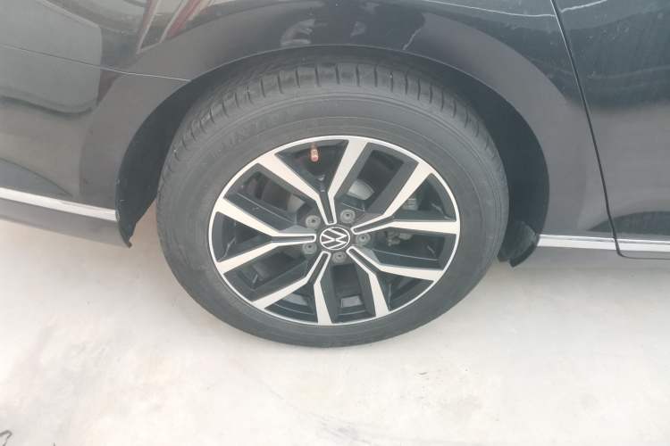 Used Volkswagen Magotan 2020 330TSI DSG Leading Model
