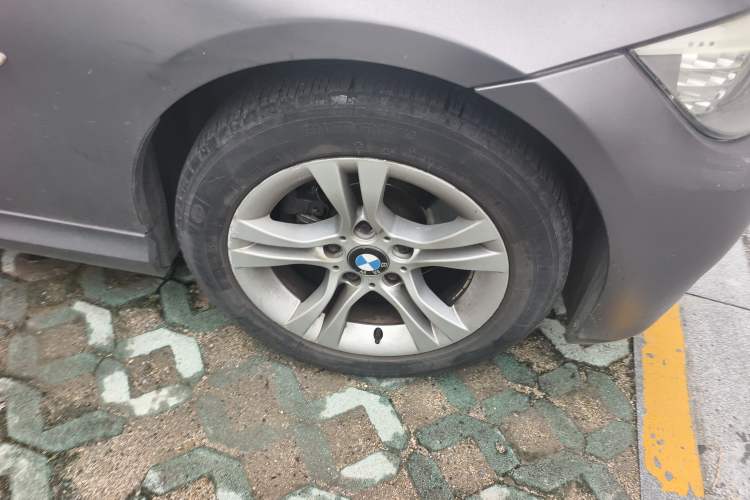 Used BMW 3 Series 2012 318i Leading Model
