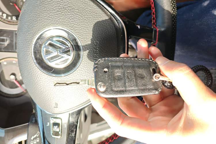 Used Volkswagen Lavida 2018 1.5L Manual Comfort Edition China V Standard Vehicle Key