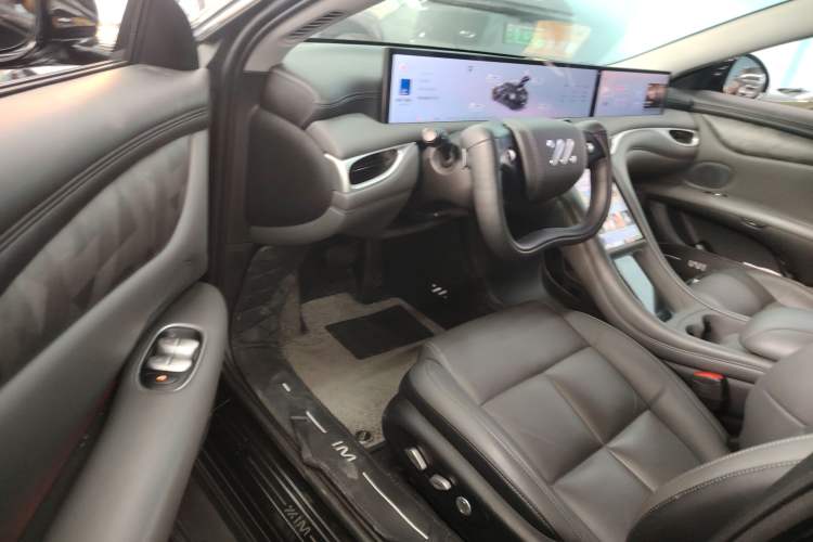 Used IM L6 2024 Max Enhanced Performance Edition
