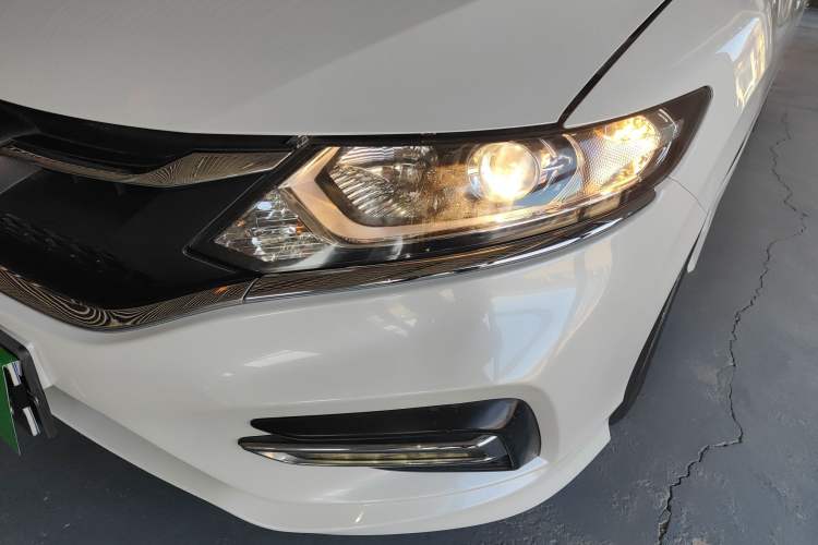 Used Honda Jade 2020 1.8L automatic Comfort version
