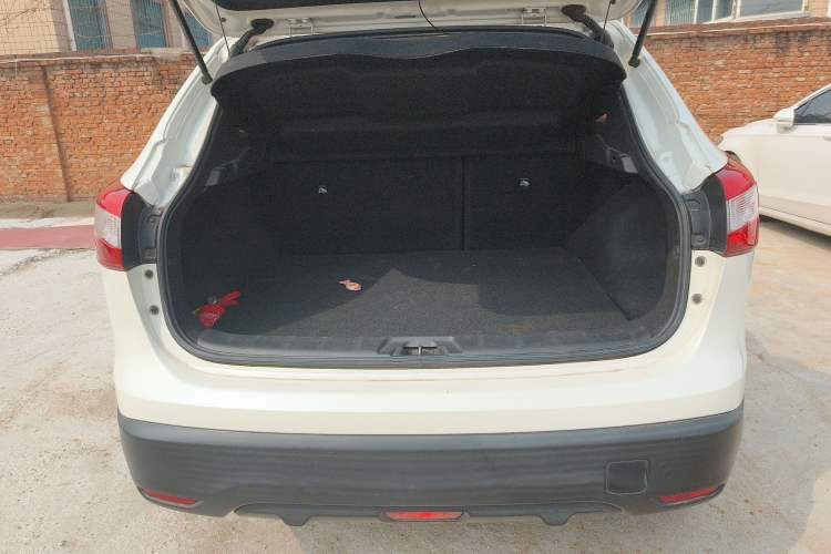 Used Nissan Qashqai 2017 2.0L CVT Smart Enjoyment Version China VI Standard
