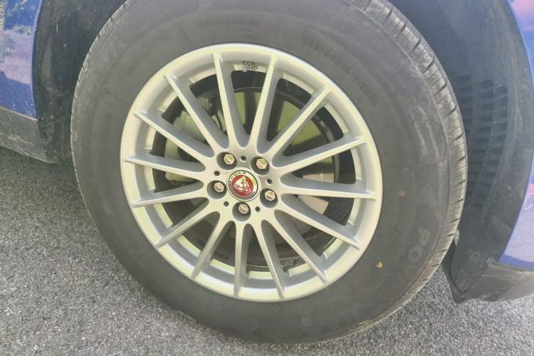 Used Jaguar F-PACE 2019 2.0T Four-Wheel Drive Urban Luxury Edition
