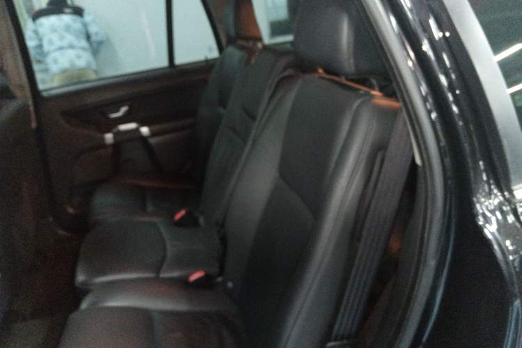 Used Volvo XC Classic 2014 T5 Luxury Edition
