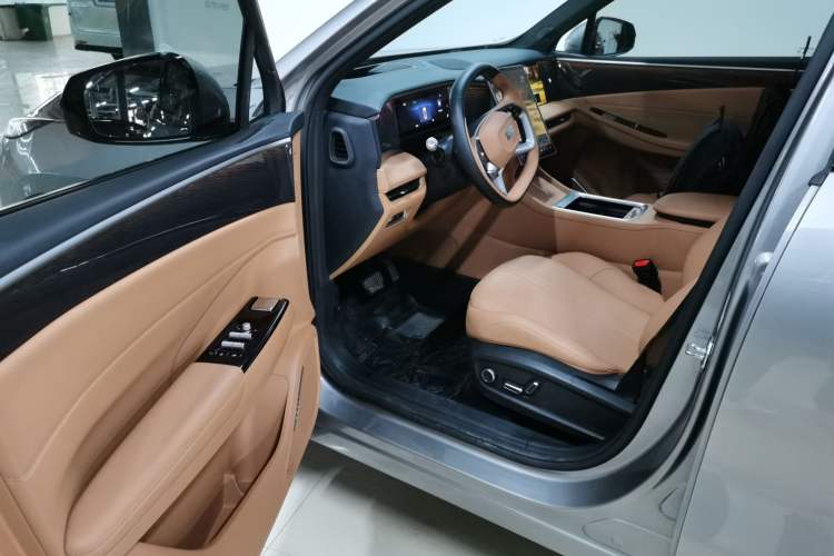 Used Geely Galaxy L7 2025 EM-i 115km Exploration+ Edition