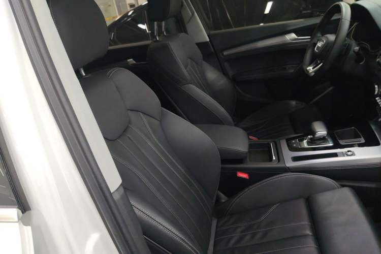 Used Audi Q5L 2021 40 TFSI Fashion Dynamic Model