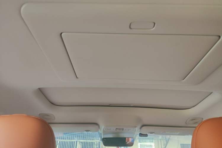 Used Leapmotor C16 2024 Range-Extended 200 Luxury Edition Headliner