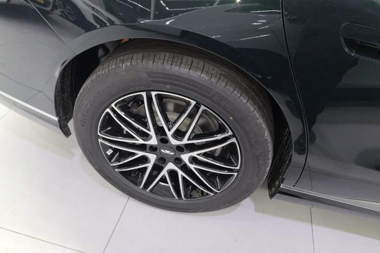 Used Chery Fulwin A9L 2025 Model, 260 Ultra-Long Range Prestige Edition