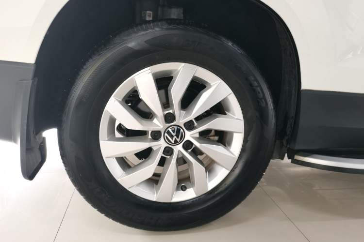 Used Volkswagen Tharu 2022 280TSI Two-Wheel Drive Trend Edition Exterior 5