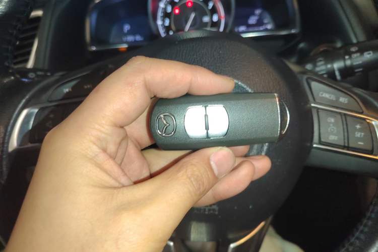 Used Mazda CX-4 2016 2.0L Automatic Two-Wheel Drive Blue Sky Leading Edition