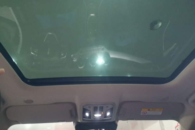 Used Wey VV7 2019 Upgraded Model 2.0T Ultra-Luxury Version China V Standard